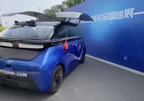 Автомобиль китайского производства работает полностью на солнечной энергии